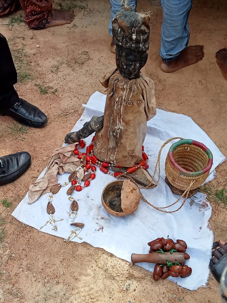 Ekiti Amotekun Arrests 5 Fake Prophets For Duping Man Of N2.5 Million ...